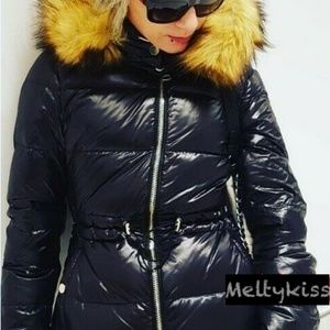 zara shiny effect down jacket
